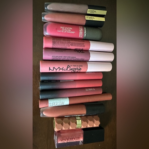 Drugstore lipstick set - Picture 1 of 2